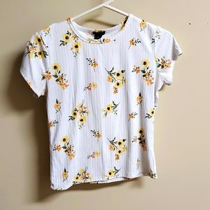 Fun summer t-shirt blouse.